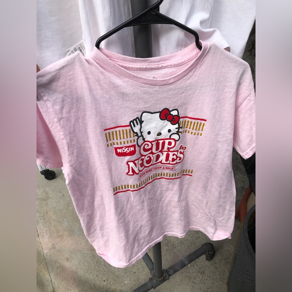 Hello kitty shirt